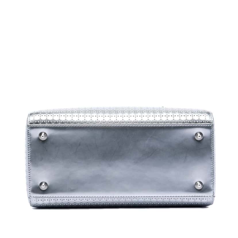 Dior Medium Metallic Patent Microcannage Lady Dior Silver Leather Very good condition - Inside View