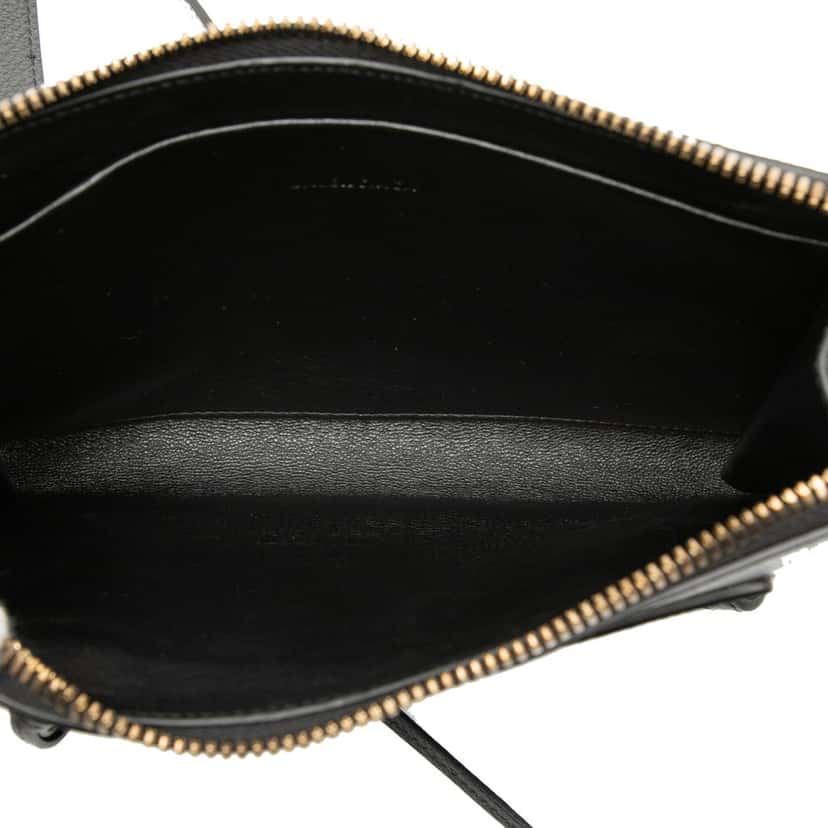 Balenciaga Pebbled Leather Neo Classic City Pouch Crossbody Black Leather Very good condition - Model View