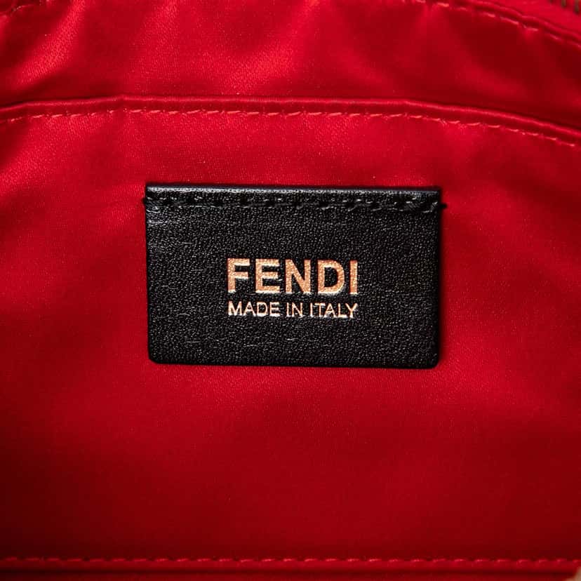 Fendi Zucca Spalmati Hearts Chain Pochette Brown Very good condition - Box View