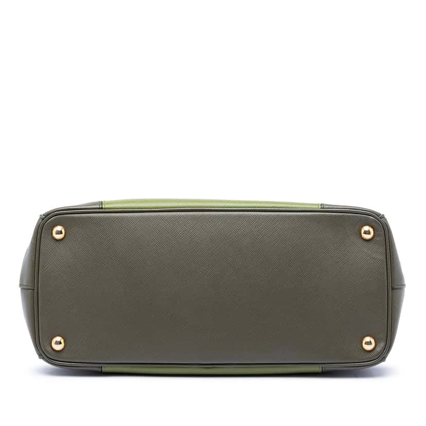 Prada Medium Bicolor Saffiano Lux Galleria Double Zip Satchel Green Leather Very good condition - Inside View