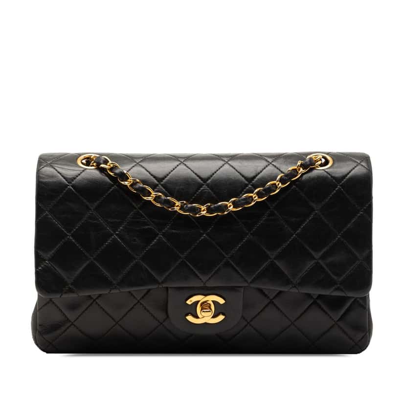 Chanel Medium Classic Lambskin Double Flap Black Leather Very good condition - Front View