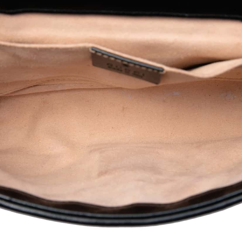 Gucci Small GG Marmont Matelasse Diagonal GG Canvas and Leather Shoulder Bag Beige Very good condition - Model View