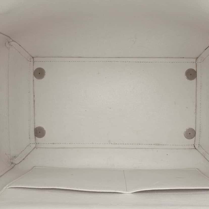 Celine Mini Smooth Calfskin Belt Bag White Leather Good condition - Model View