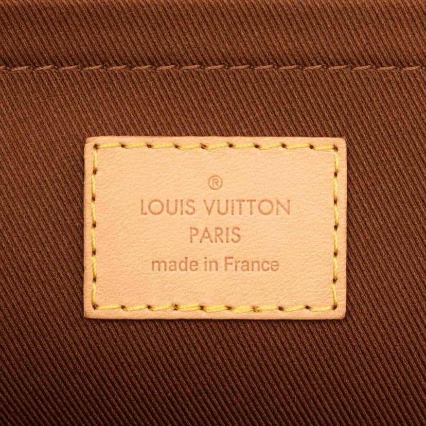 Louis Vuitton Monogram Etui Voyage MM Brown Very good condition - Box View