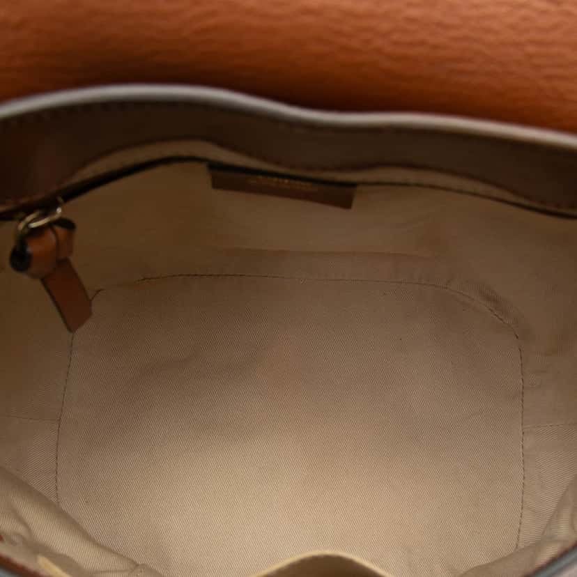 Chloé Medium Calfskin and Suede Faye Backpack Brown Leather Very good condition - Model View