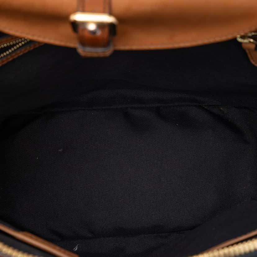 Burberry Medium Haymarket Check Coated Canvas Orchard Bowling Bag Beige Very good condition - Model View