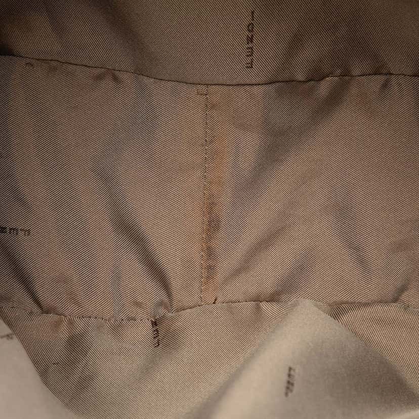Fendi Zucchino Canvas Tote Beige Very good condition - Model View