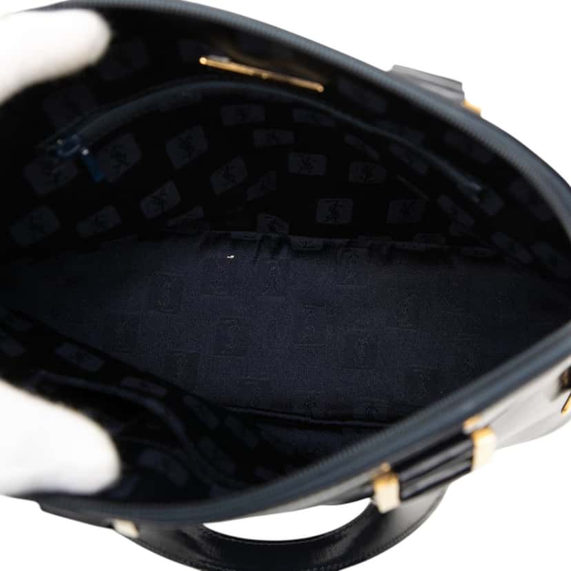 Saint Laurent Leather Handbag Blue Leather Very good condition - Model View