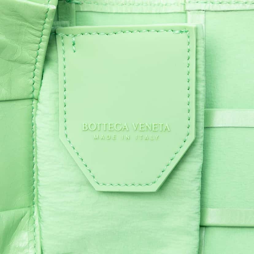 Bottega Veneta Candy Nappa Intrecciato Cassette Crossbody Green Leather Very good condition - Box View