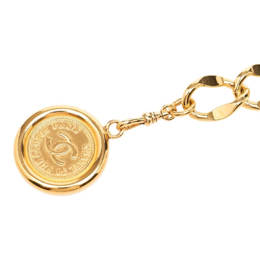 Chanel CC Gold Plated 31 Rue Cambon Medallion Chain Belt Gold Metal Very good condition - Back View