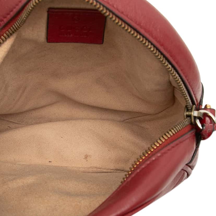 Gucci Mini GG Marmont Matelasse Leather Round Crossbody Red Leather Very good condition - Model View