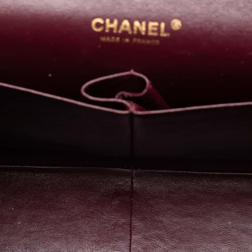 Chanel Jumbo Classic Lambskin Double Flap Black Leather Very good condition - Model View