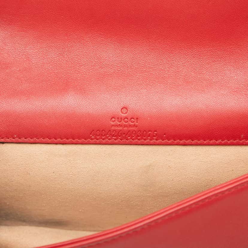 Gucci Mini GG Marmont Matelasse Calfskin Wallet On Chain Red Leather Very good condition - Box View