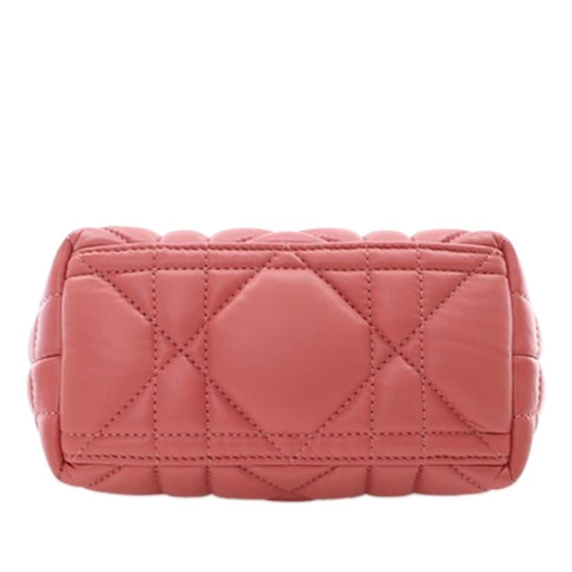 Dior Small Calfskin Macrocannage Diortravel Nomad Pouch Pink Leather Very good condition - Box View