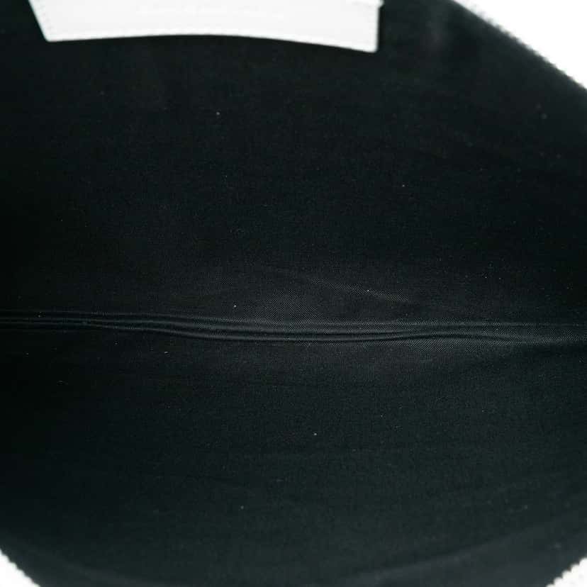 Balenciaga Leather Everyday Clutch White Leather Very good condition - Model View