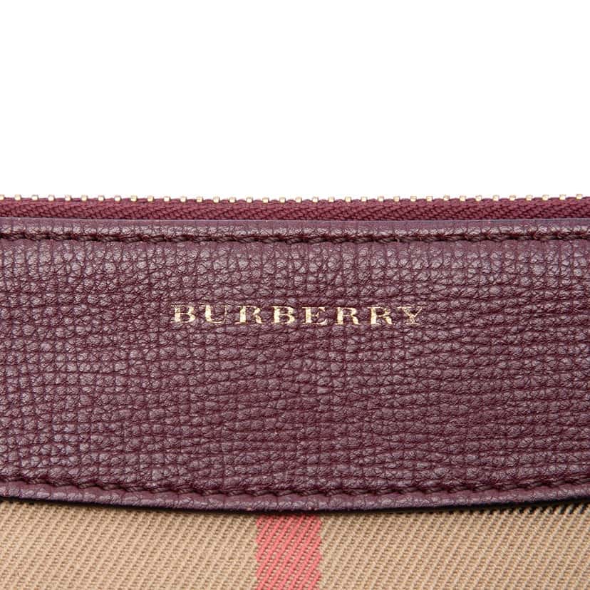 Burberry House Check Canvas Derby Peyton Crossbody Brown Very good condition - Box View