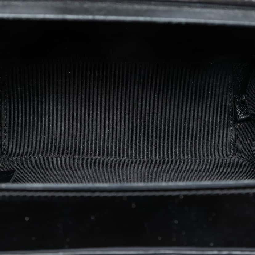 Chanel Glitter Patent Evening On The Moon Camera Case Silver Leather Very good condition - Model View