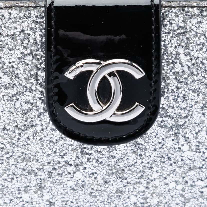 Chanel Glitter Patent Evening On The Moon Camera Case Silver Leather Very good condition - Box View