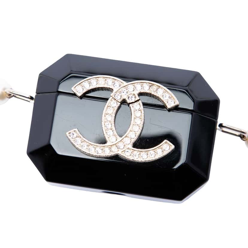 Chanel CC Resin Crystal Faux Pearl Airpods Pro Holder Necklace Bag Black Plastic Very good condition - Box View
