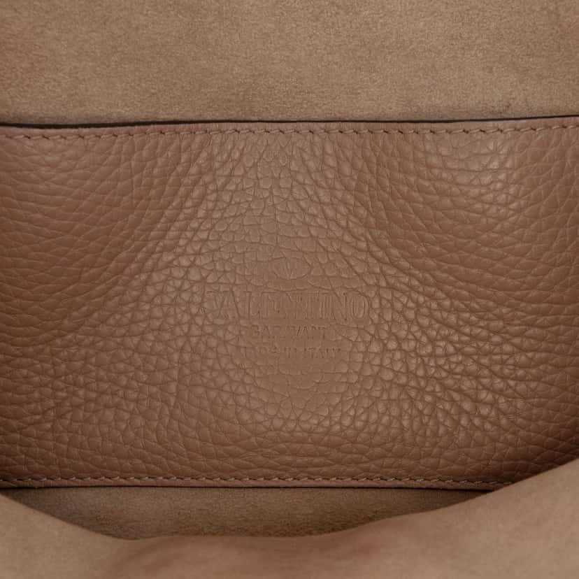 Valentino Medium Pebbled Calfskin Rockstud Flip Lock Crossbody Beige Leather Very good condition - Box View