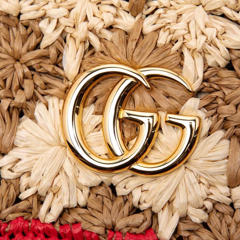 Gucci Small GG Marmont Raffia Crossbody Beige Very good condition - Box View