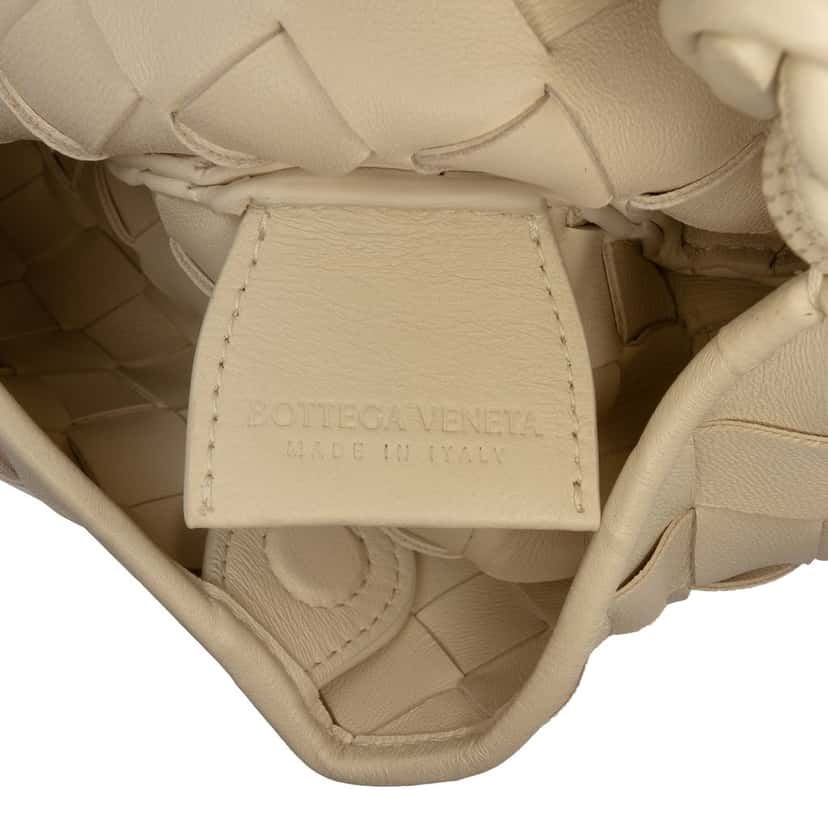 Bottega Veneta Baby Lambskin Intrecciato Floral Sardine White Leather Very good condition - Box View