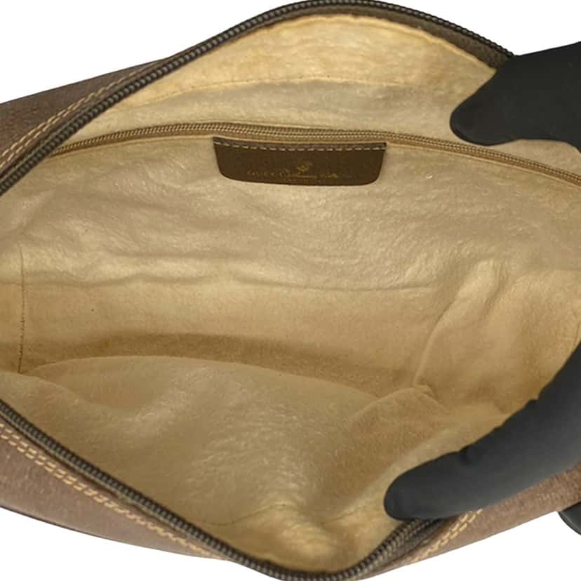 Gucci GG Supreme Web Crossbody Beige Very good condition - Model View