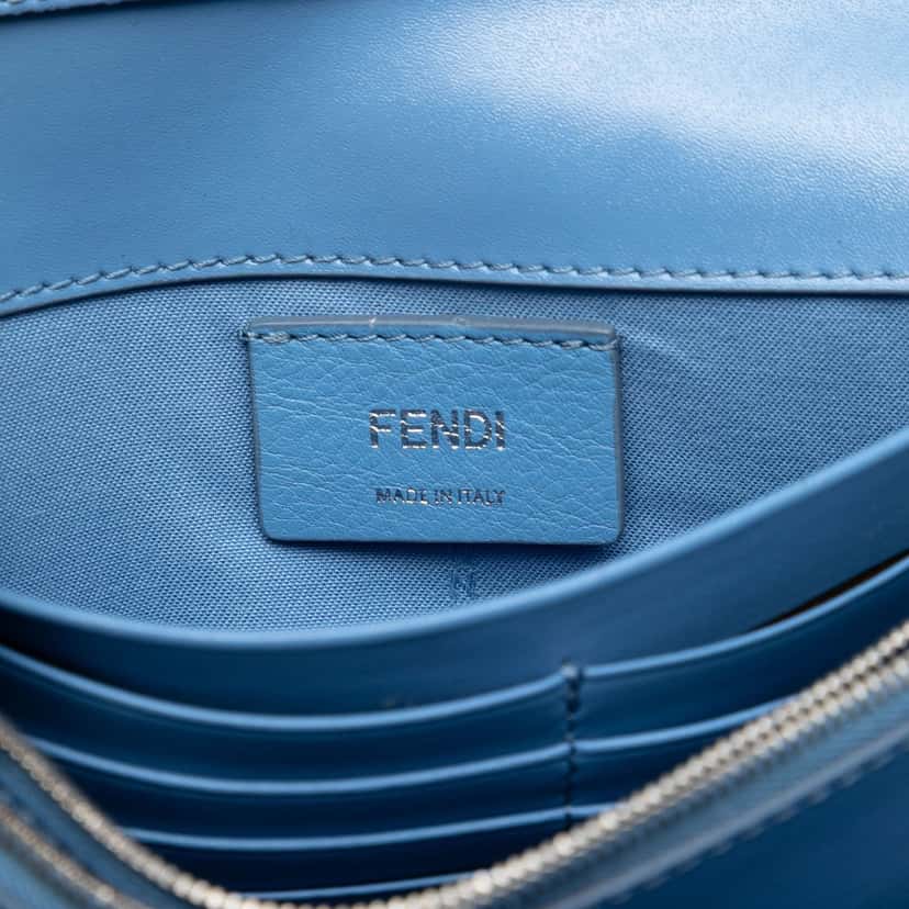 Fendi Calfskin F is Fendi Kan I Wallet on Chain Blue Leather Very good condition - Box View