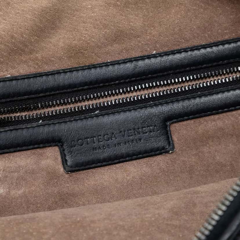 Bottega Veneta Large Nappa Intrecciato Nodini Crossbody Black Leather Very good condition - Box View