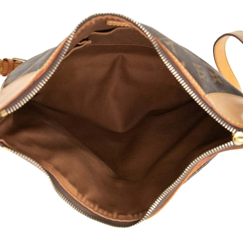 Louis Vuitton Monogram Odeon MM Brown Very good condition - Model View