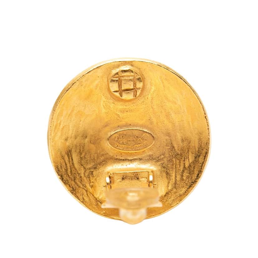 Chanel CC Gold Plated Grapevine Round Clip On Earrings Gold Metal Very good condition - Inside View