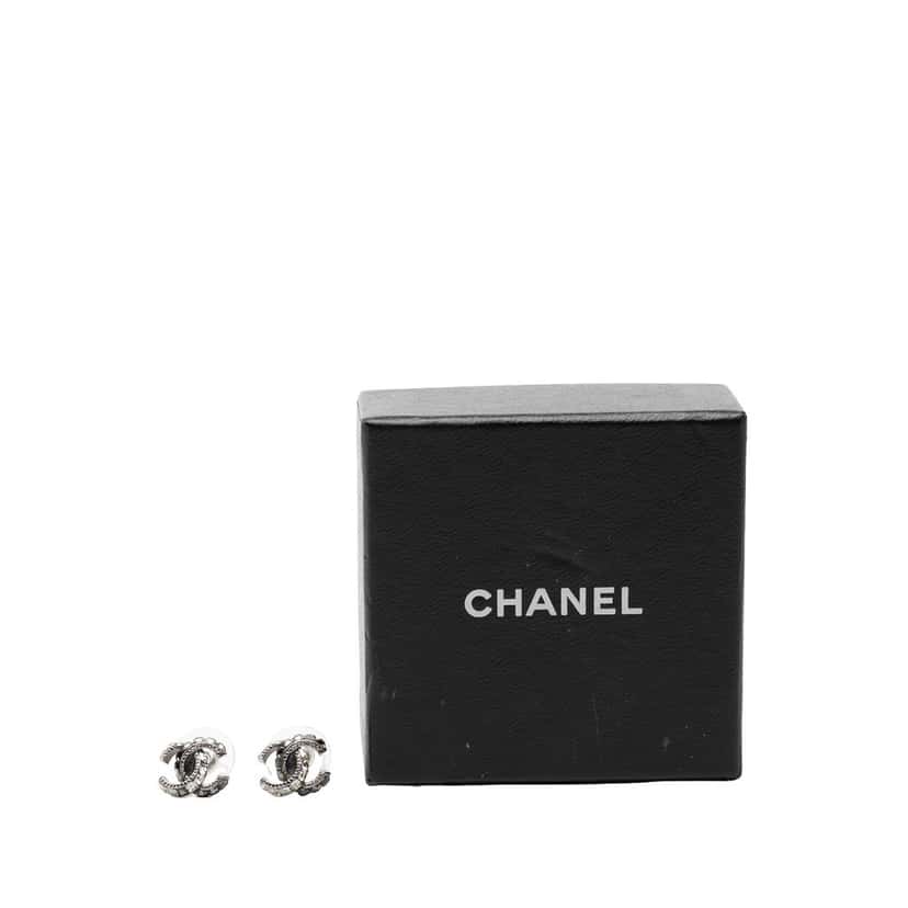 Chanel CC Brass and Strass Push Back Earrings Silver Metal Very good condition - Model View
