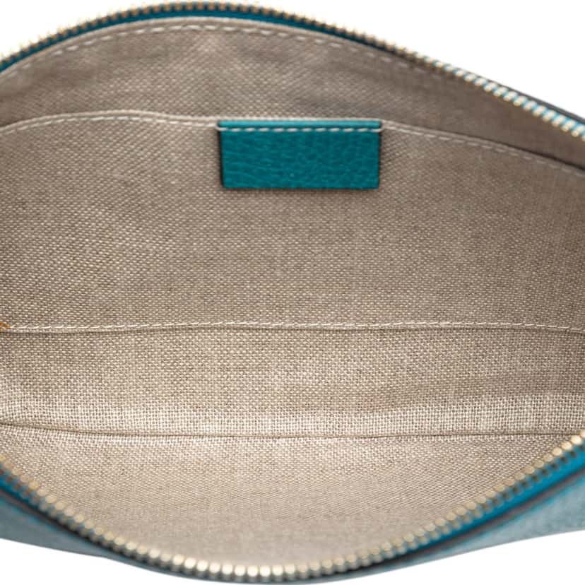Gucci Calfskin Bamboo Clutch Blue Leather Very good condition - Model View