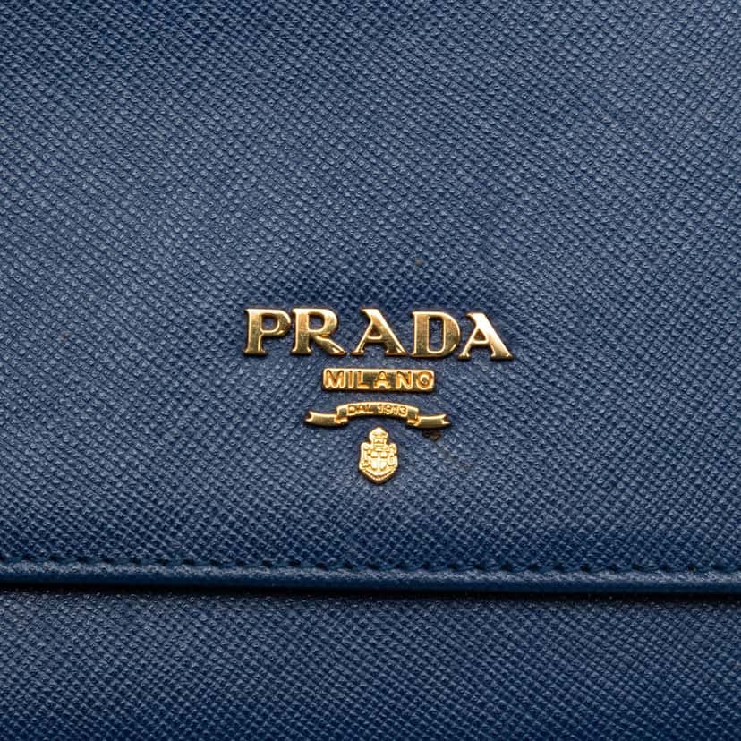 Prada Saffiano Wallet On Chain Blue Leather Very good condition - Box View