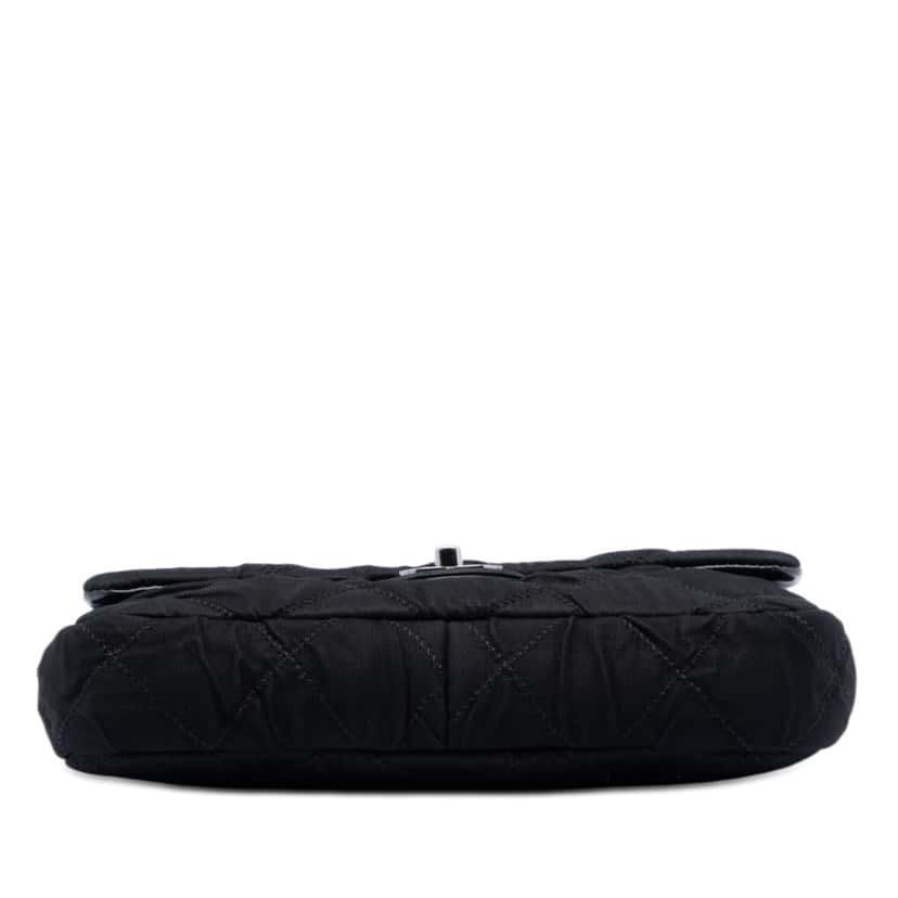 Chanel CC Ultra Stitch Mesh Flap Black Very good condition - Inside View