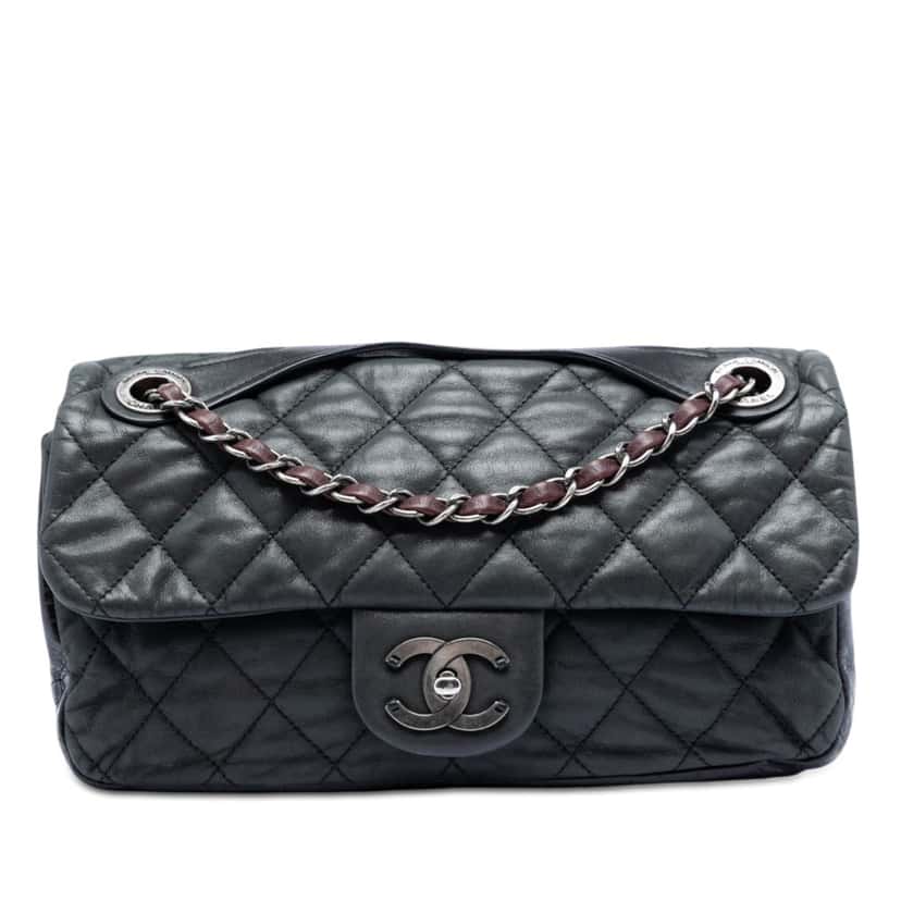 Chanel Medium Iridescent Calfskin In The Mix Flap Black Leather Very good condition - Front View