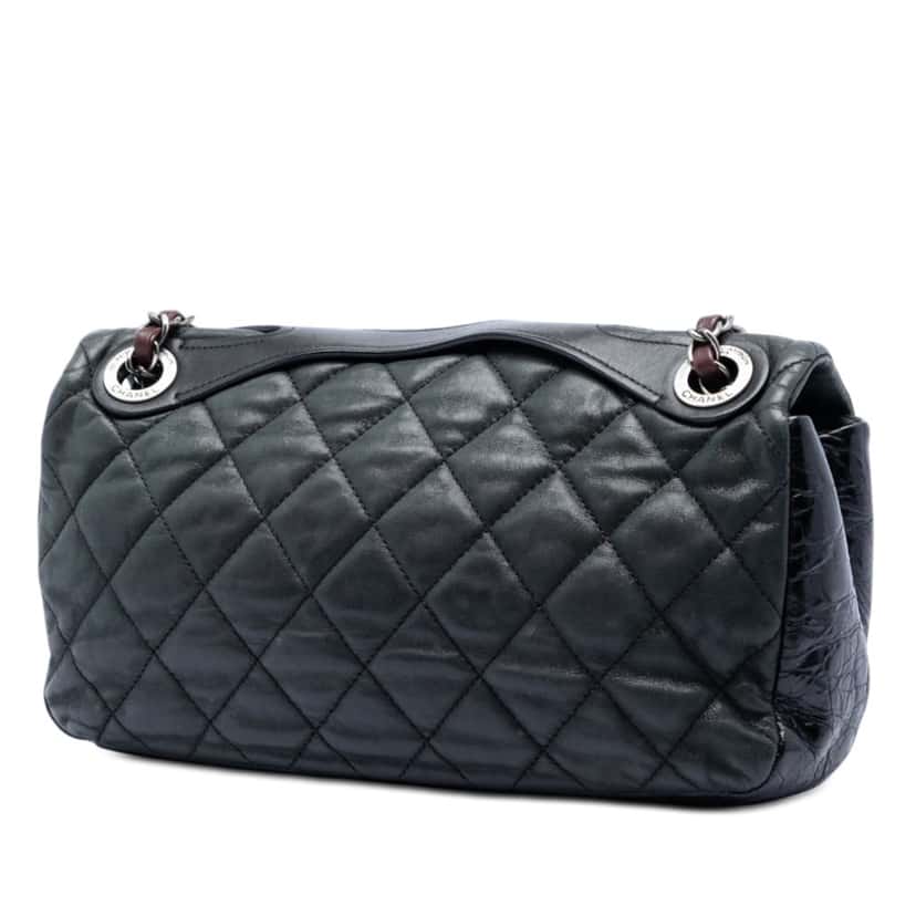 Chanel Medium Iridescent Calfskin In The Mix Flap Black Leather Very good condition - Back View