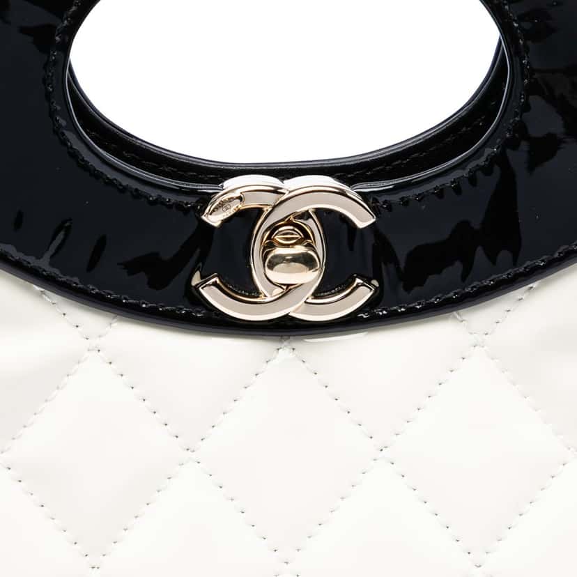 Chanel Mini Bicolor Quilted Patent 31 Shopping Bag White Leather Very good condition - Box View