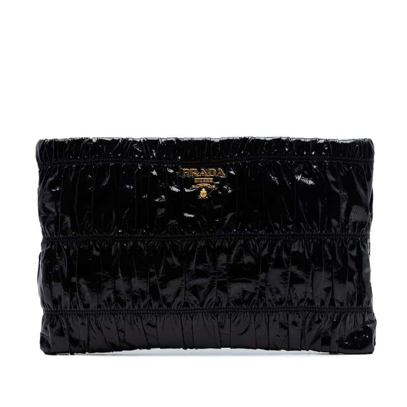 Prada Vernice Gaufre Clutch Black Leather Very good condition - Front View