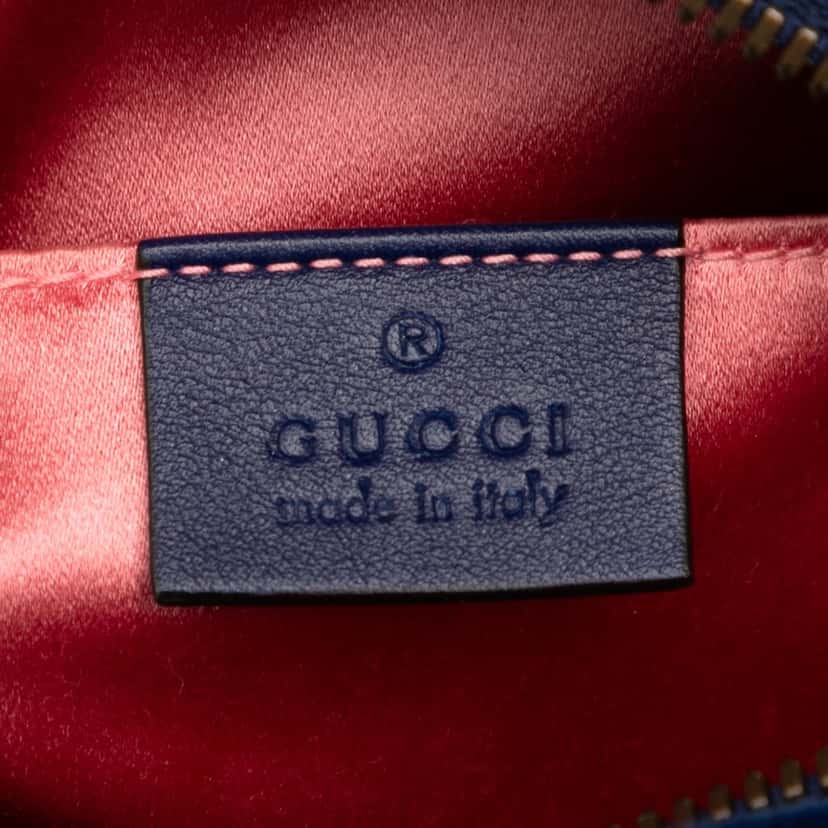 Gucci Small GG Marmont Matelasse Velvet Crossbody Blue Very good condition - Box View