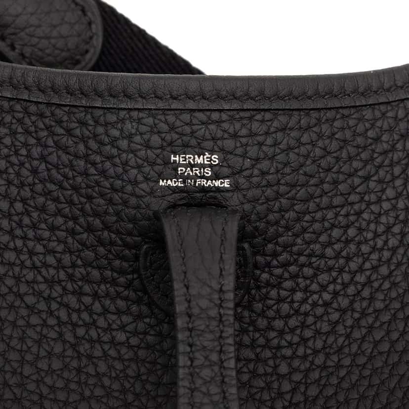 Hermès Clemence Evelyne 16 Amazone Black Leather Very good condition - Box View