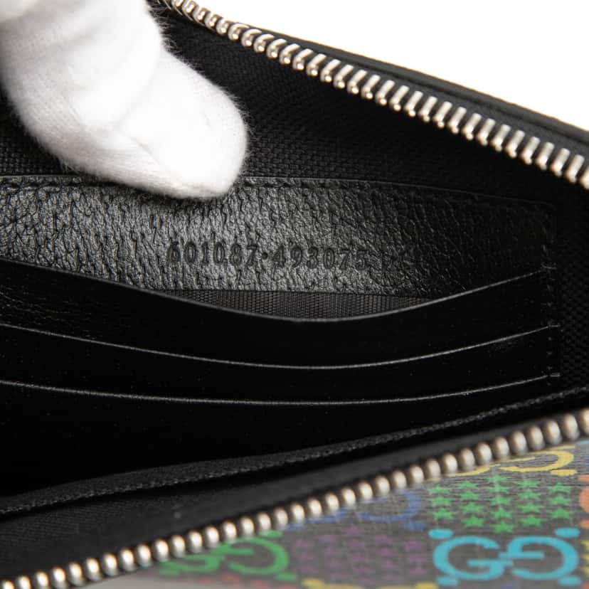 Gucci GG Supreme Psychedelic Zip Clutch Black Very good condition - Box View