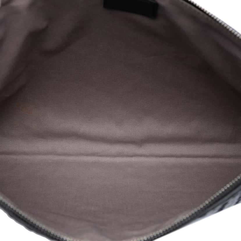 Bottega Veneta Nappa Intrecciato Clutch Black Leather Very good condition - Model View