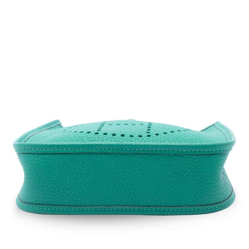 Hermès Taurillon Clemence Evelyne I TPM Green Leather Very good condition - Inside View