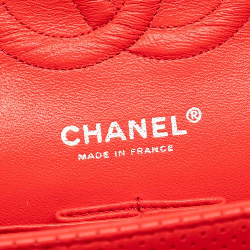Chanel Medium Classic Perforated Lambskin Double Flap Red Leather Very good condition - Box View