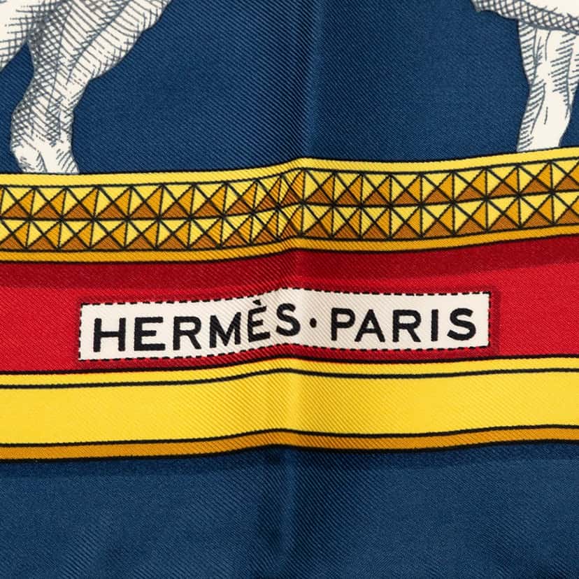 Hermès Grand Apparat Silk Scarf 90 Red Very good condition - Inside View