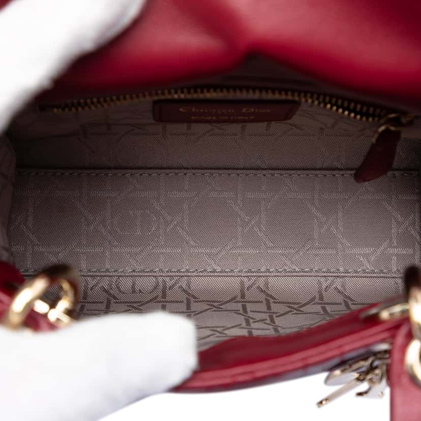 Dior Mini Lambskin Cannage Lady Dior Red Leather Very good condition - Model View