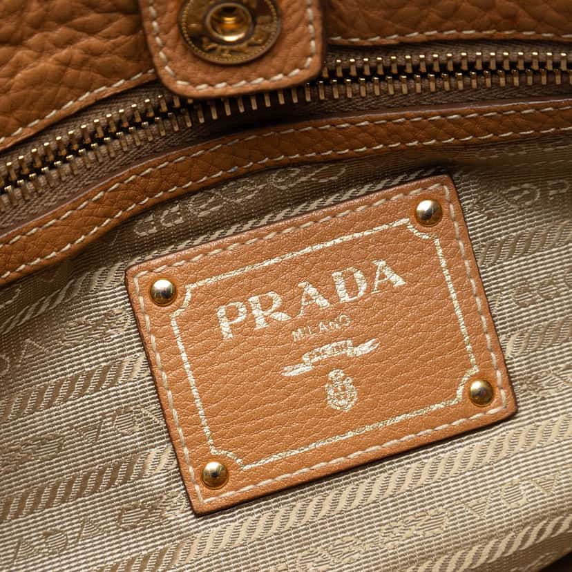 Prada Vitello Daino Shoulder Bag Brown Leather Very good condition - Box View