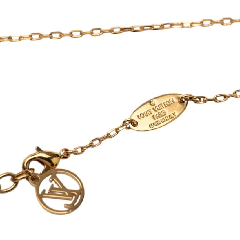 Louis Vuitton Gold Plated LV Fall In Love Pendant Necklace Gold Metal Very good condition - Box View