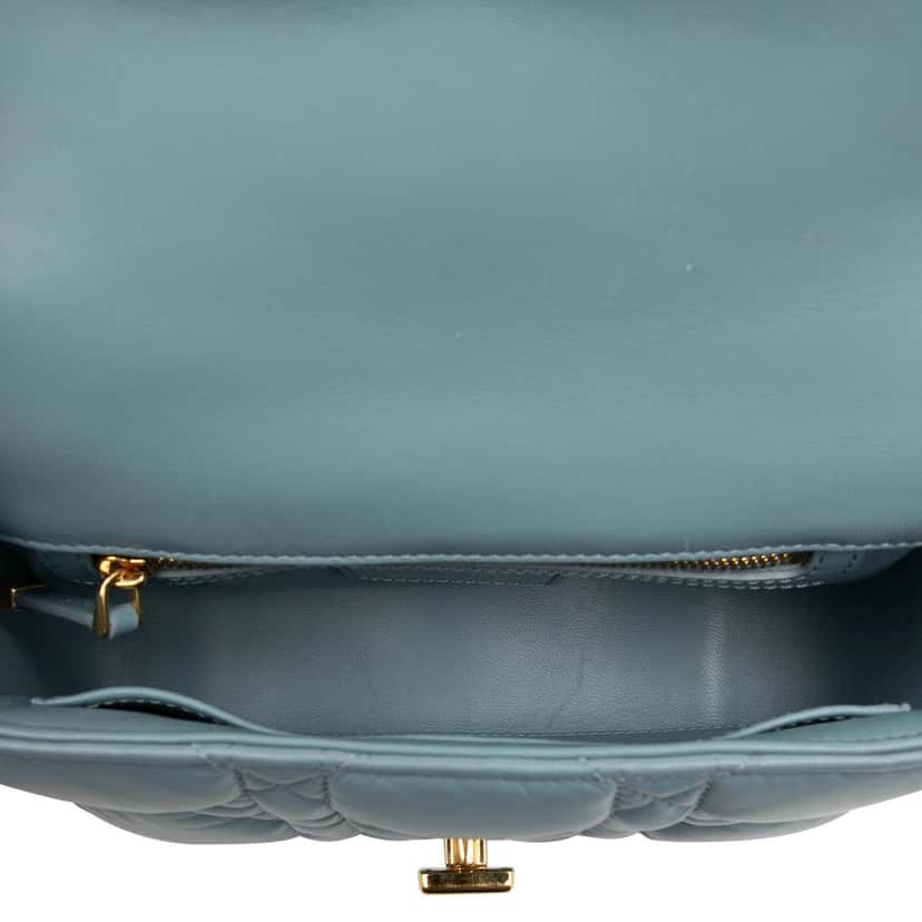Dior Small Lambskin Macrocannage Caro Crossbody Blue Leather Very good condition - Model View